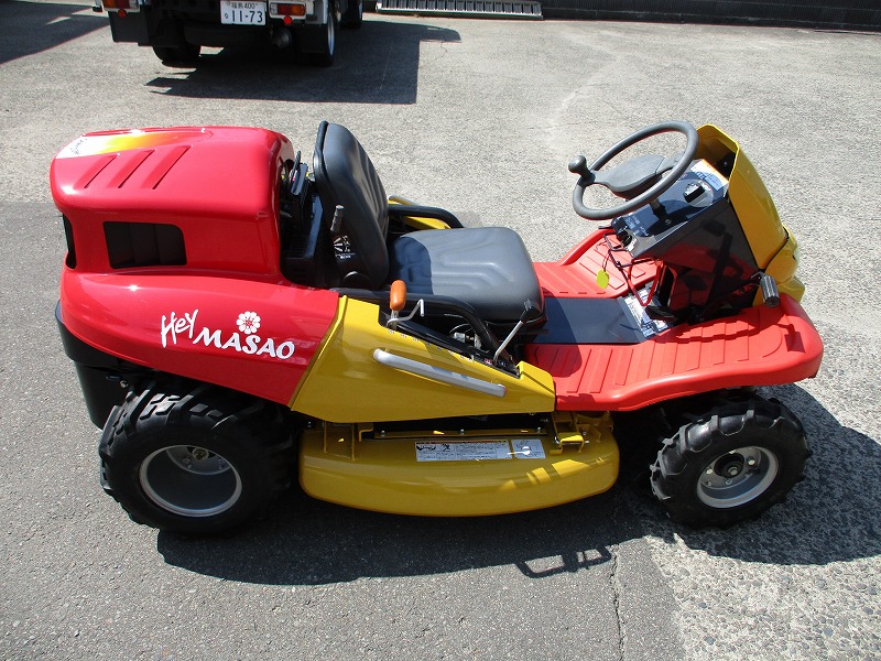 中古乗用草刈機