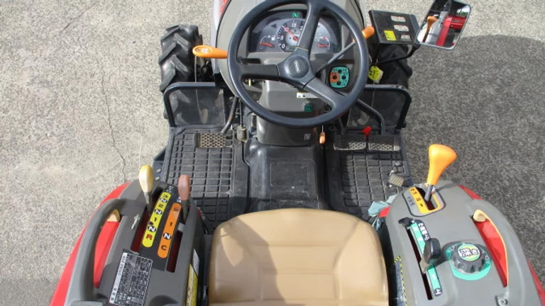 【中古】トラクター