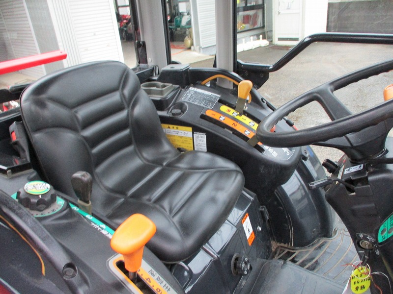 中古トラクター